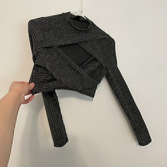 SHEIN Black Silver Metallic Striped Cross Front Cutout Long Sleeve Crop Top 8 10 - Picture 6 of 11